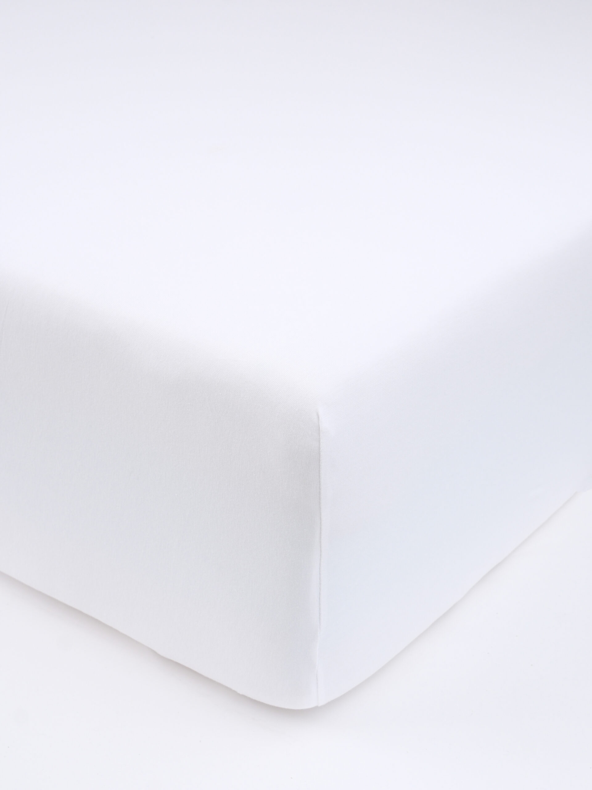 Jersey plachta do postieľky s elastanom 70 × 140 cm – bílá